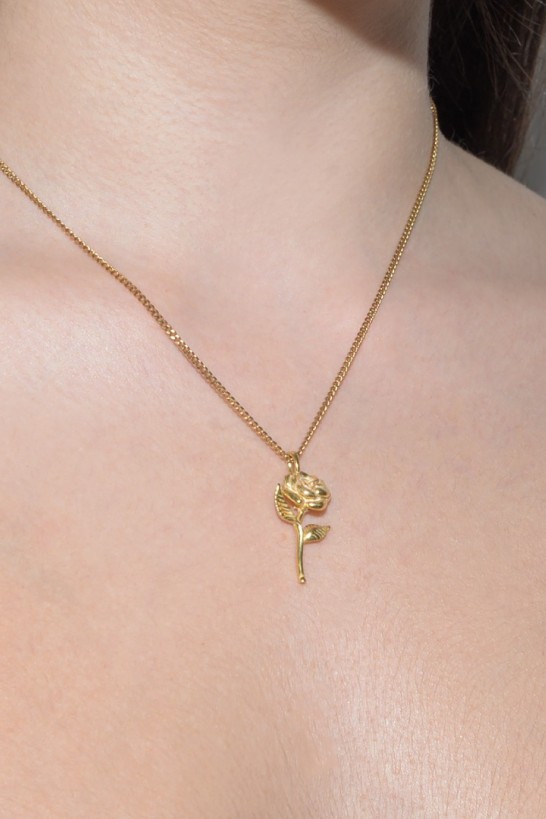 The “Roses are gold” necklace GOLD Jewelry